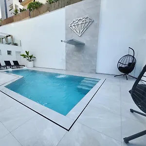 https://hostal-residencia-diamante.allmallorcahotels.com