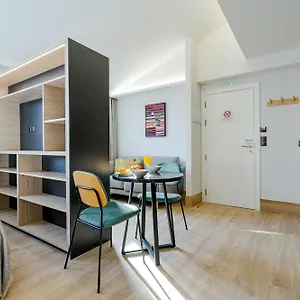 Feelathome Ventas Hotel apartamentowy Madryt